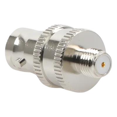 Adaptador RF Coaxial / BNC Hembra a SMA Hembra / Montaje en Línea / Cuerpo Niquelado / Contacto Oro / Aislante Teflón