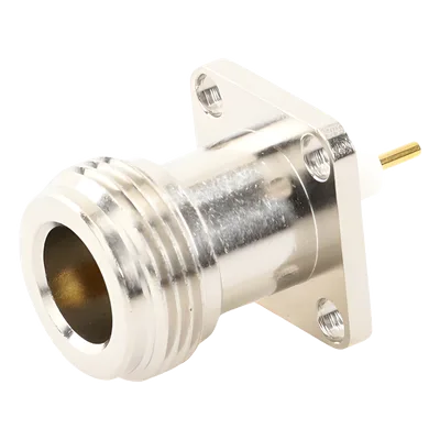 Conector RF N Hembra / Montaje Panel Cuadrado 17.5 mm / 4 Perforaciones 12.7 mm (0.5 in) / Soldable / Contacto Oro / Aislante Teflón
