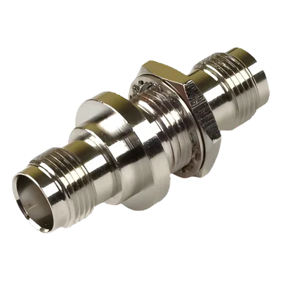 Adaptador / Doble TNC Hembra / Montaje Hermético Chasis / Tipo D-Plano / Níquel-Oro-Teflón