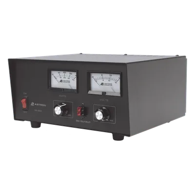 Fuente de poder 13.8Vcc, 35A, lineal, voltaje y corriente variable con medidores