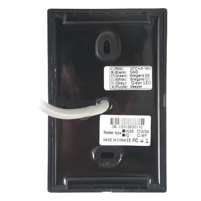 Lector de Proximidad RFID MIFARE / 13.56 MHz / Wiegand 34 Bits / IP65 / ISO14443A / 4.6 x 3 x 0.6 pulgadas / Exterior