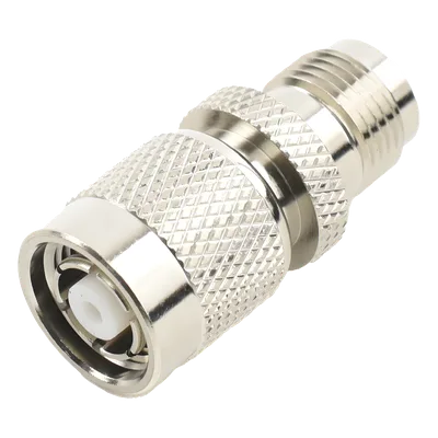 Adaptador RF en Línea / Conector TNC Macho Inverso a TNC Hembra / Cuerpo Bronce Niquelado / Contacto Oro / Aislante Teflón