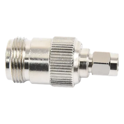 Adaptador Coaxial en Línea / SMA Macho Inverso a N Hembra / Frecuencia 18 GHz / Cuerpo Bronce Niquelado / Contacto Oro / Aislante Teflón