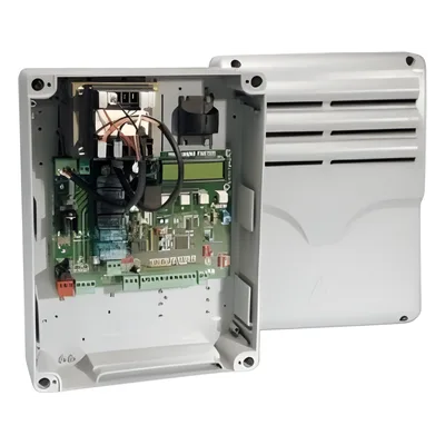 Cuadro de mando / Control motor industrial / Diseño compacto / LED monitoreo / Protección sobrecargas