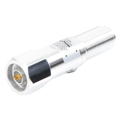 Protector RF Coaxial / Frecuencia 2000-6000 MHz / Filtro Pasa Alta con Bloqueo DC / Conector N-Macho / Pérdida de Inserción 0.1 dB