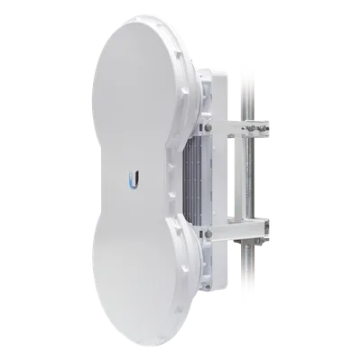 Radio Backhaul / Full Duplex / 1.2 Gbps / 5 GHz / Antena Integrada 23 dBi / GPS Sync