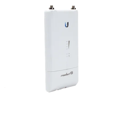 Radio Estación Base / 5 GHz / 500 Mbps / Gigabit Ethernet / Dual RP-SMA / -40°C a 80°C (-40°F a 176°F)