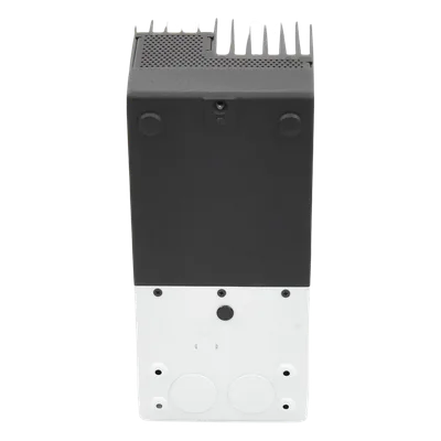 Controlador de Carga MPPT / 45 A / 12/24/36/48 V / Voc 150 Vcc / Sistemas hasta 3 kW / Operación 45°C sin degradación