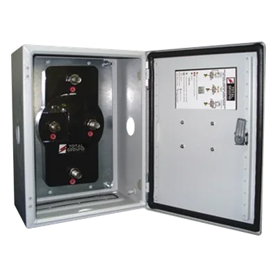 Acoplador de Impedancias / 2500 Amp / Gabinete Acero Cal. 18 / Conexión 1/2" / 300x400x200 mm / 9.02 kg