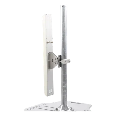 Antena Sectorial de 120° en 2.4 GHz, Ganancia de 15 dBi, Polarización Dual con Slant a 45°