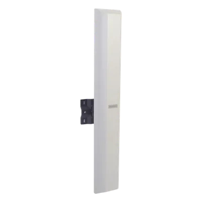 Antena Sectorial de 120° en 2.4 GHz, Ganancia de 15 dBi, Polarización Dual con Slant a 45°