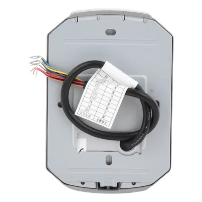 Lector de Tarjetas MIFARE y Contraseñas / Wiegand W26-W34 / RS-485 / IP65 / IK10 / Operación -20 a 65°C / LED de Estado