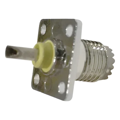 Conector Mini-UHF Hembra / Montaje 4 Perforaciones 13 mm (0.51 in) / Cuerpo Níquel / Contacto Oro / Aislante Baquelita / Soldable