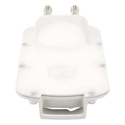 Punto de Acceso Punto-Multipunto / 900 MHz / 1-238 Clientes Concurrentes / IP67 / Ethernet 100/1000 Mbps / MIMO 2x2 / Modulación 256QAM