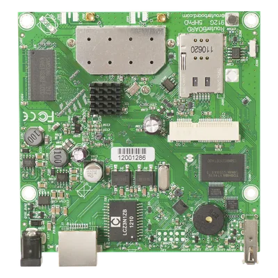 Board Inalámbrico / 5 GHz / 1x miniPCI-e / Gigabit Ethernet / Protección ESD 16 kV