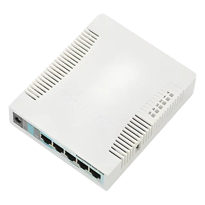 RouterBoard, 5 Puertos Gigabit Ethernet, 1 Puerto USB, WiFi 2.4 GHz 802.11b/g/n, Antena de 2.5 dbi hasta 1W de potencia