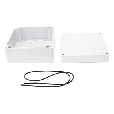 Gabinete Plástico para Exterior / IP65 / IK07 / 160 x 160 x 90 mm / -20°C a 60°C / Cierre por Tornillos