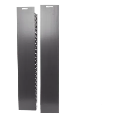 Organizador Vertical de Cable / Doble Capacidad Frontal y Posterior / 45 RU / 6.7in (170mm) Ancho / 83.0in (2108mm) Alto / Negro