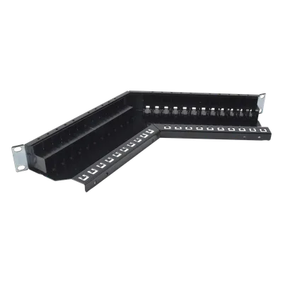 Patch Panel / 24 Puertos / Blindado Cat 6A / Angulado / 1UR