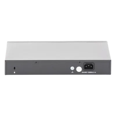 Router Balanceador de Carga / 4 Puertos WAN / 30,000 Sesiones Concurrentes / Firewall Integrado / Control de Banda por IP
