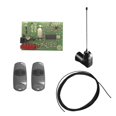 Kit Receptor Inalámbrico / Alcance 45 m (147.6 ft) / 2 Controles Remotos / Cable RG58 3 m / Antena Externa