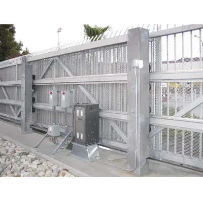Operador para Puertas Corredizas / 1360 kg / 30 m (98 ft) / 1 HP / Uso Continuo / Cadena #60 6 m