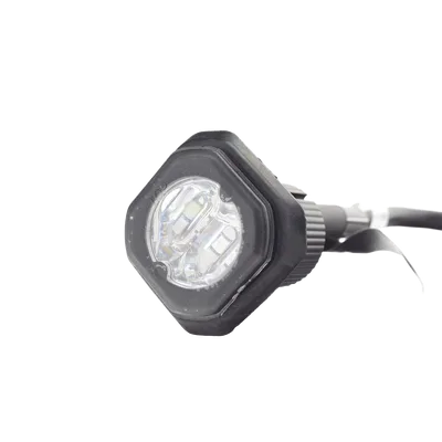 Estrobo Empotrable LED / 6 LED / Rojo/Azul / 69 Patrones de Flash / 12-24 VDC / IP Equivalente SAE Clase I