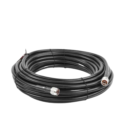 Kit PLUS de Amplificador de Señal Celular 5G / Penta Banda / Soporta 2G, 3G, 4G y 5G / Compatible con TELCEL, AT&T, MOVISTAR y OMV / Cobertura hasta 250 m2 / Incluye Antenas, Jumpers coaxiales y másti