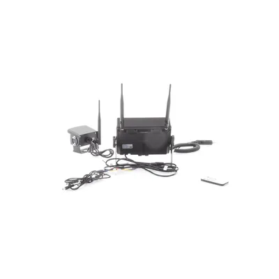 Sistema de Cámara de Reversa Inalámbrico / Monitor Táctil 7" / Resolución 800x480 / Visión Nocturna 20 m (65.6 ft) / Alcance 200 m (656 ft) / IP67