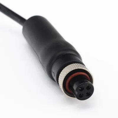 Cámara Domo AHD / 1 Megapixel / IR 10-15 m (32.8-49.2 ft) / Lente 2.2 mm / Anti-Vibración / Interior