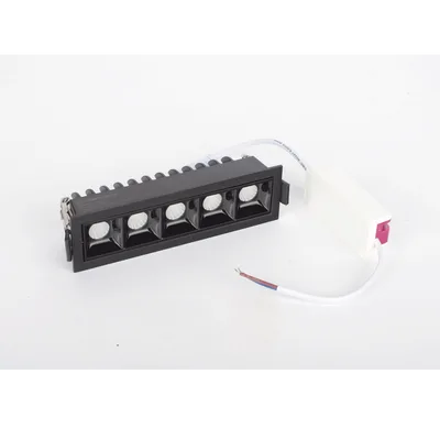 Reflector LED Lineal Empotrable / Luz Fría 6000 K / 10 W / 750 lúmenes / Haz 45° / IP20 / Vida útil 50000 hrs