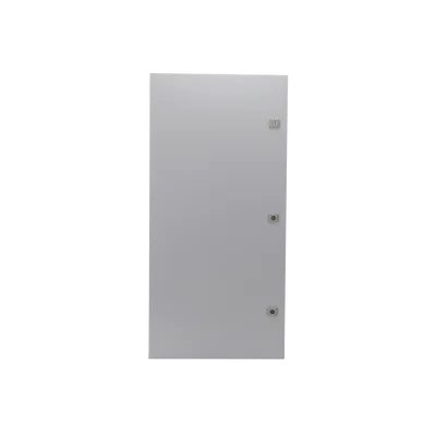 Gabinete Exterior / Acero Galvanizado / 3 Baterías / Montaje en Poste / 1050x208x505 mm / 16.14 kg / IP para Energía Solar