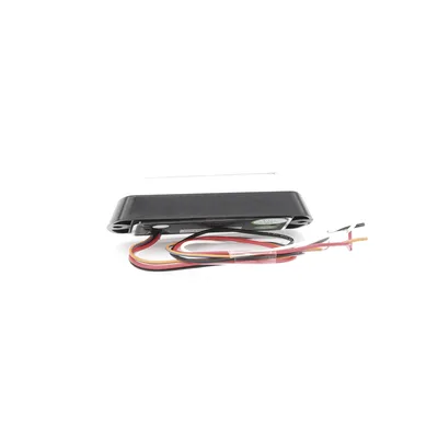 Luz Auxiliar Ultra Brillante / 8 LED Gen III Rojo/Claro / 10-30VCC / 12cm x 4.64cm x 2.4cm / 25 Patrones / Wig-Wag