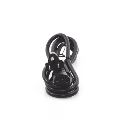 Cable de Alimentación Trifásico / 1.5 m (4.9 ft) / IEC 320C13 a NEMA 5-15P / 18 AWG / 120-240 Vca