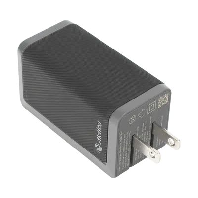 Cargador GaN III / 65 W / 3 Puertos / PD 3.0 y QC 4.0 / Enchufe Plegable / 6 Protecciones