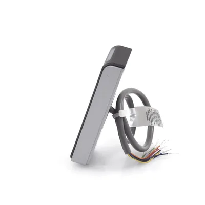 Lector de Control de Acceso / Multitecnología SEOS, iCLASS, MIFARE / Salida Wiegand y OSDP / Diseño Compacto 45x121.5x19.5 mm / Alimentación 12 VCC / LED Tricolor y Alerta Acústica