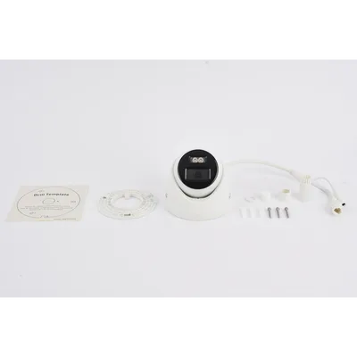 Turret IP 4 Megapixel / Imagen a Color 24/7 / PoE / Lente 2.8 mm / Luz Blanca 30 mts / Exterior IP67 / WDR 120 dB / H.265+ / ONVIF