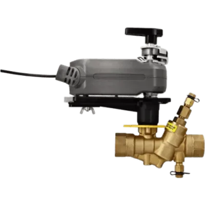 Válvula reguladora de presión dinámica / dos vías / agua caliente-fría con glicol hasta 50% / circuito cerrado / conexión NPT / retorno por resorte