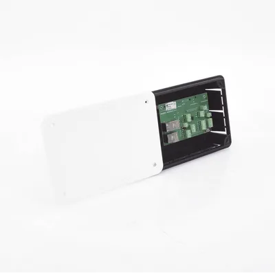 Terminal Hospitalaria Empotrable / 12 Entradas Digitales / VoIP SIP con Puerto FXS / PoE / Bus RS485 / 2 Puertos Ethernet / 267x164x62 mm