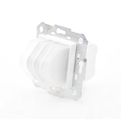 Luz de Indicación Hospitalaria Cuatricolor / 4 Segmentos Luminosos RGB / Alimentación 12 VCC / Bus RS485 / 45x45x30 mm / DIN VDE 0834