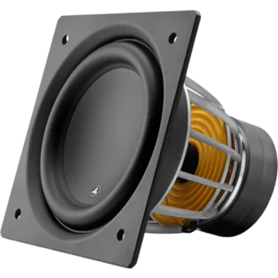 Subwoofer Activo con Amplificador Integrado / Driver 10" (254 mm) / Potencia 750 W RMS / Carcasa Sellada / Respuesta de Frecuencia 25-118 Hz / Filtro Paso Bajo 24 dB/octava / Fase Variable 0-280° / Ac
