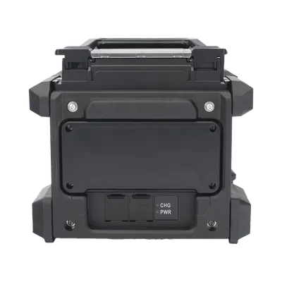 Fusionadora de Fibra Óptica / Alineación por Núcleo / 6 Motores / 5 s por Empalme / 360 Empalmes por Carga / GPS con SIM / 4G y Nube / Pantalla Táctil 5"