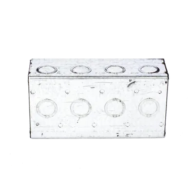 Caja Multigang de Acero Galvanizado / 4 Gangs / Profundidad 2.5 in / 20 Entradas TKO 1/2"-3/4" / Capacidad 63.5 in³ / UL Listed