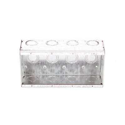 Caja Multigang de Acero Galvanizado / 4 Gangs / Profundidad 2.5 in / 20 Entradas TKO 1/2"-3/4" / Capacidad 63.5 in³ / UL Listed