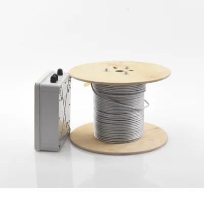 Cable Sensor Perimetral / 152 m (498.7 ft) / 1 Zona / Malla de Acero Inoxidable / Filtración Anti-Viento / IP66 NEMA 4X / 12-24 VCC