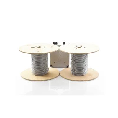 Cable Sensor Perimetral Blindado / 2 Zonas Independientes / 150 m (492 ft) / Detección por Vibración / 11 Niveles de Sensibilidad / IP66 NEMA 4X