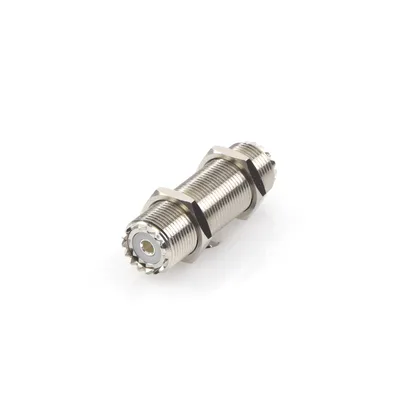 Adaptador Pasamuros / Doble UHF Hembra SO-239 / Montaje Chasis / Cuerpo Niquelado / Contacto Plateado