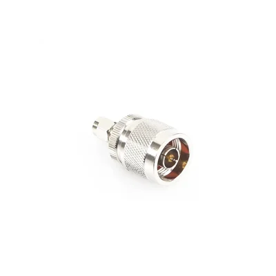 Adaptador RF en Línea / SMA Macho Inverso a N Macho / Cuerpo Bronce Niquelado / Contacto Oro / Aislante Teflón