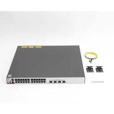 Switch L3 PoE+ / 24 Puertos Gigabit / 4 SFP+ 10G / 128 Gbps / 96 Mpps / 750W PoE / 1.45 x 1.38 x 0.14 ft