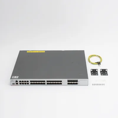 Switch Core Capa 3 / 24 Puertos SFP 100/1000 Mbps / 8 Puertos Combo Gigabit / 8 Puertos SFP+ 10G / 880 Gbps / Gestión Cloud